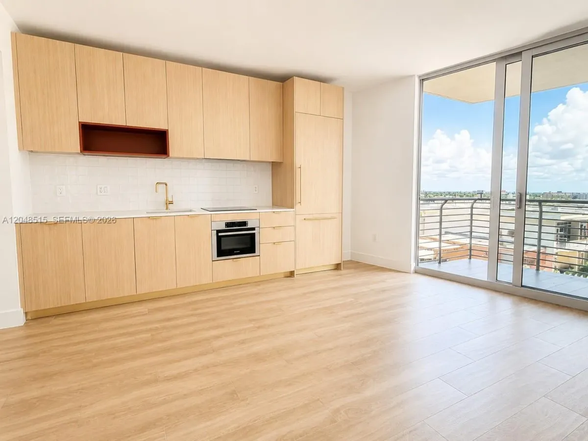 The Standard Residences 814, Midtown Miami