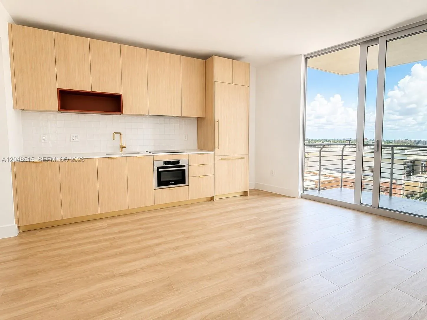 90 NE 32nd St #814, photo 1